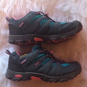 Girls Keen Shoes